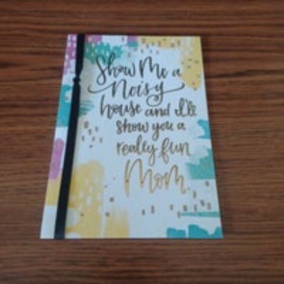 Mothers Day Card (Fun Mom) Hallmark - Picture 5 of 7
